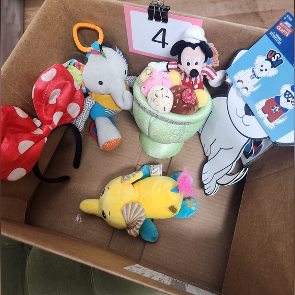 Other - $13.00 TOY BUNDLE #4